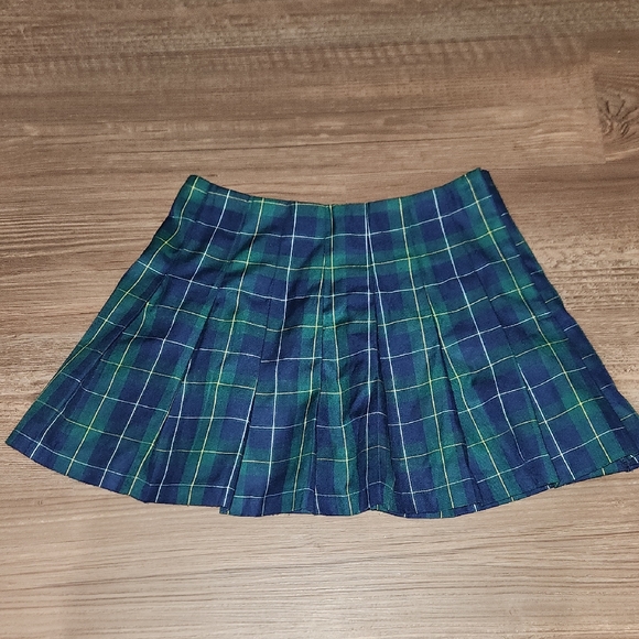 H&M Plaid Skirt - Picture 1 of 3